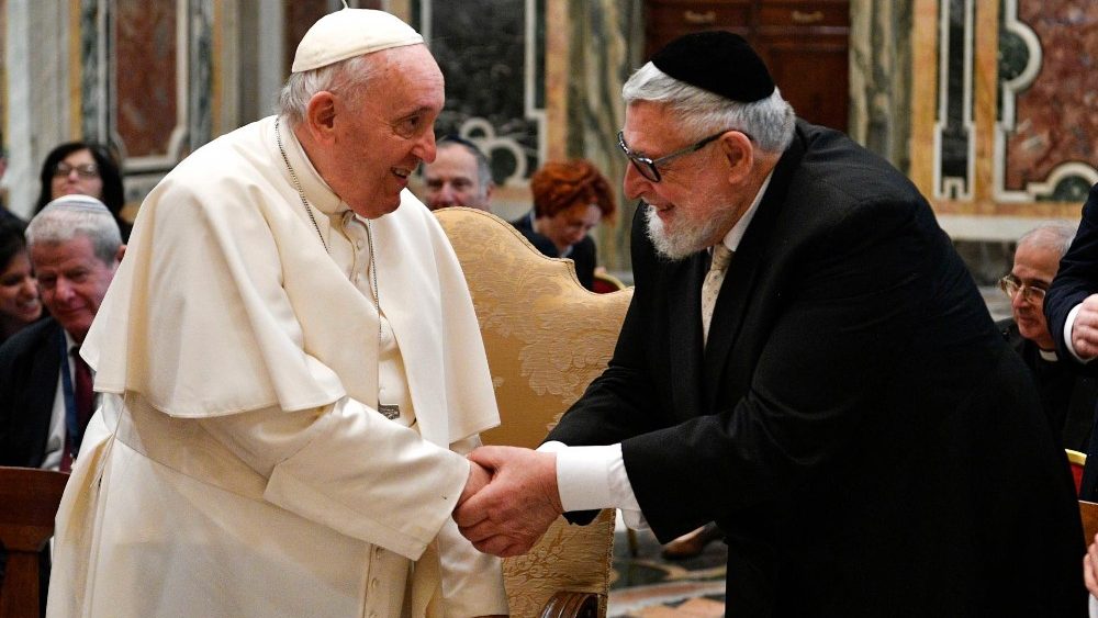 La Santa Sede firma con judíos y musulmanes un documento sobre inteligencia artificial