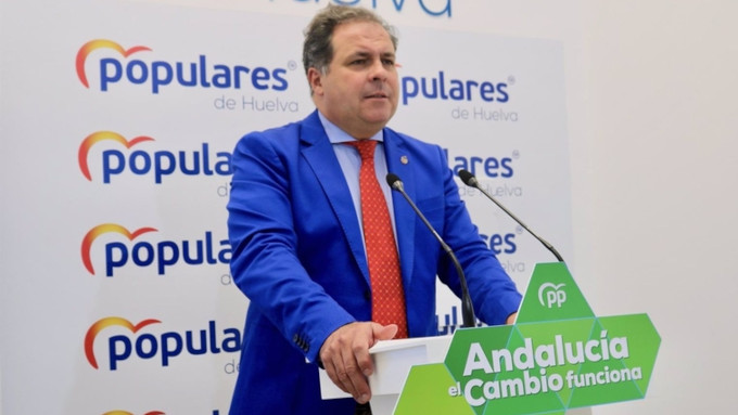El portavoz del PP en Huelva compara el aborto con un asesinato y luego pide perdón ante la avalancha de críticas