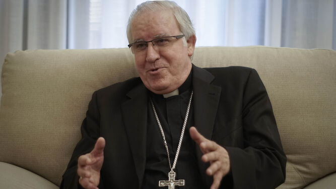 Mons. Saiz Meneses: No entiendo que un cofrade defienda el aborto como un derecho