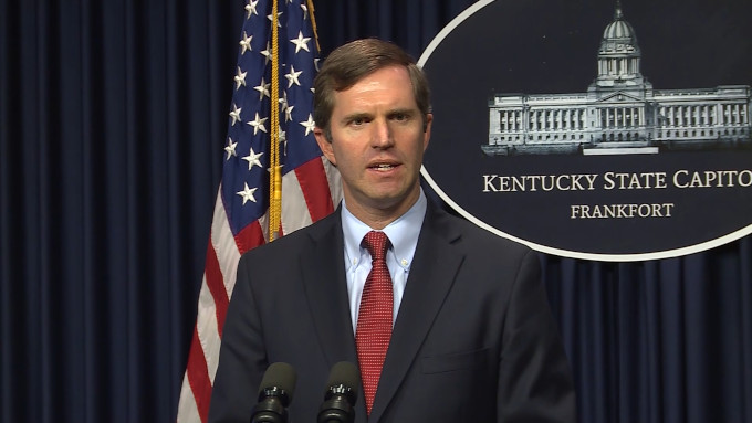 El poder legislativo de Kentucky anula el veto del gobernador a la ley que prohibe el «cambio» de sexo en menores