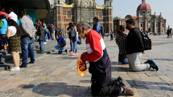 Los obispos mexicanos responden a los datos que muestran que cada vez hay menos catlicos en su pas