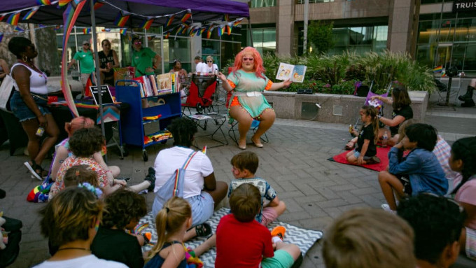 Drag queens en las escuelas: lo increble ha ocurrido finalmente