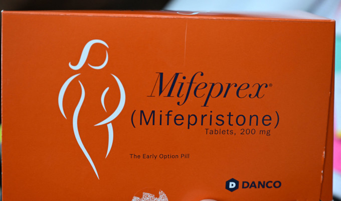 Un juez federal de EE.UU podría prohibir la venta de una píldora abortiva
