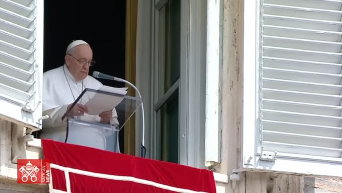 El Papa pide a los fieles que hagan un breve examen de conciencia cada noche