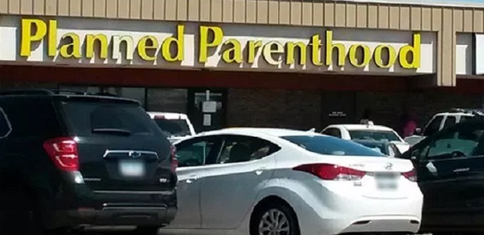 La empresa abortista Planned Parenthood vende ahora millones en hormonas para mutilar niños