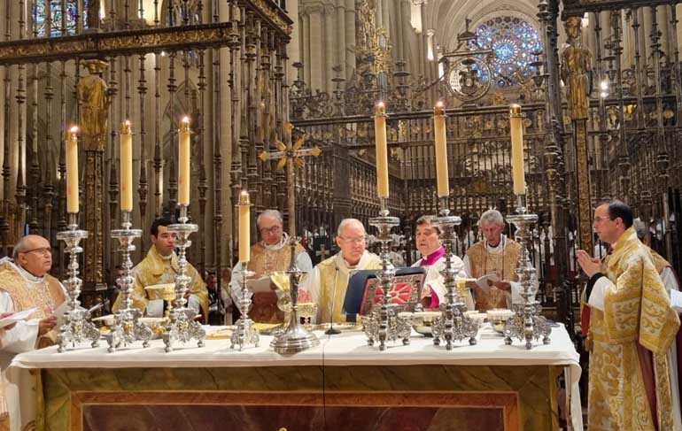 Mons. Cerro: Donde est la centralidad de la Eucarista, hay vida siempre