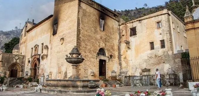 Cuerpo incorrupto de San Benito de Palermo se pierde en el incendio de la iglesia