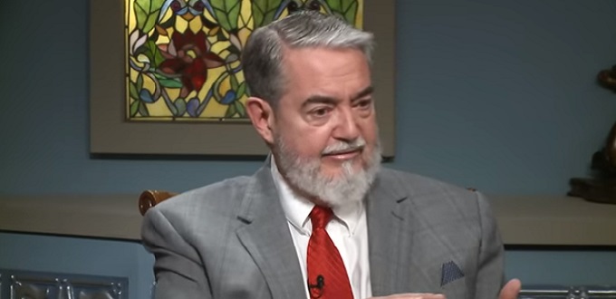 Telogo Scott Hahn es acusado de cismtico por apoyar la carta pastoral del obispo Strickland