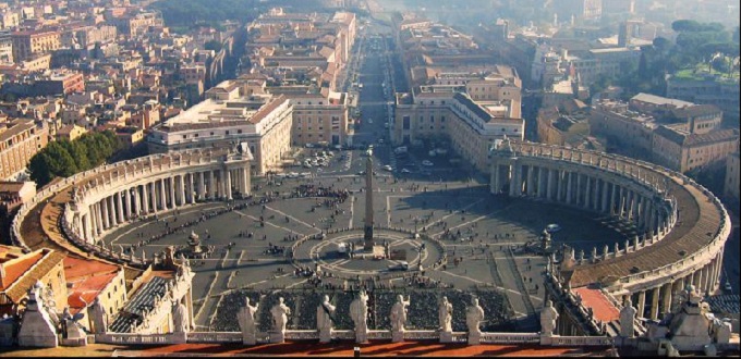 Monjas benedictinas argentinas se trasladan al lugar de descanso de Benedicto XVI