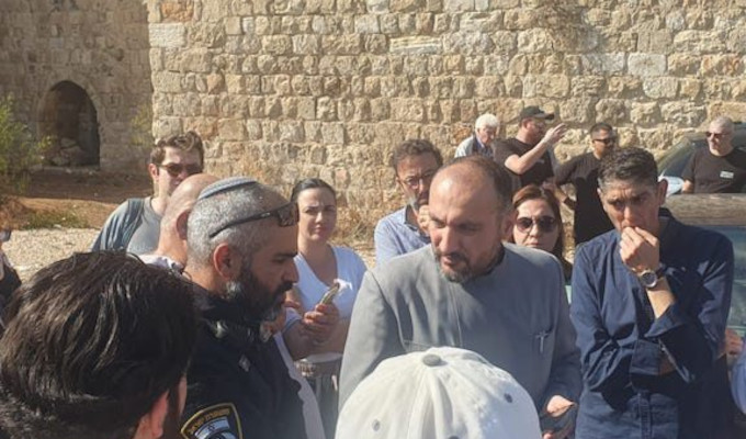 La polica de Jerusaln exige a cristianos armenios desalojar un terreno propiedad de su patriarcado