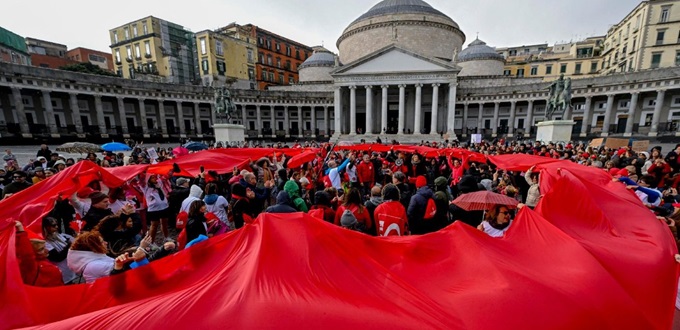 El Papa Francisco condena la violencia contra las mujeres como un mal que debe ser extirpado