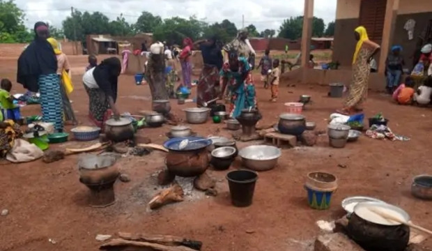 Burkina Faso: yihadistas expulsan a los cristianos de un pueblo por negarse a rezar en un templo profanado por sus crmenes