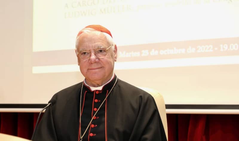 Cardenal M�ller sobre 'Fiducia supplicans': �La �nica bendici�n de la Madre Iglesia es la verdad que nos har� libres�