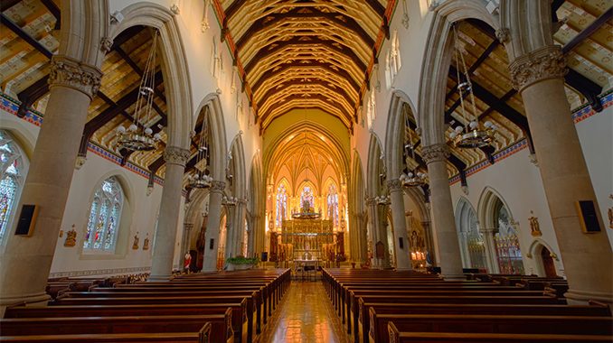 La Iglesia en Inglaterra y Gales: menos sacerdotes, menos monjas, menos catlicos practicantes