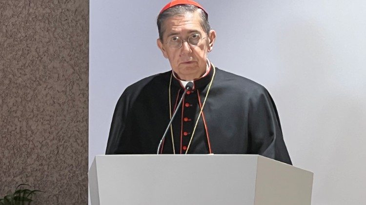 Cardenal Ayuso: los creyentes de diferentes tradiciones religiosas pueden contribuir a la fraternidad universal