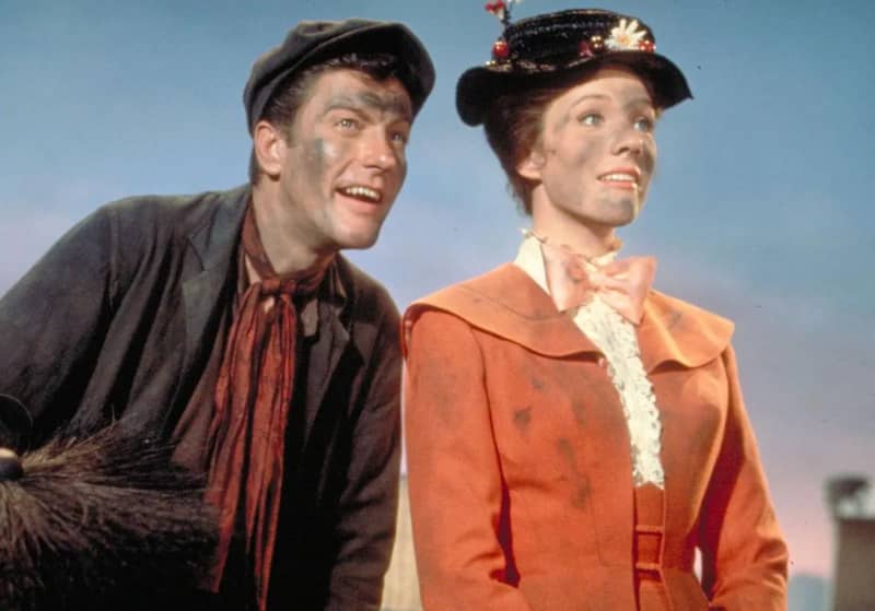 Nueva vctima woke: 'Mary Poppins' ya no es una pelcula para todos los pblicos por su lenguaje discriminatorio