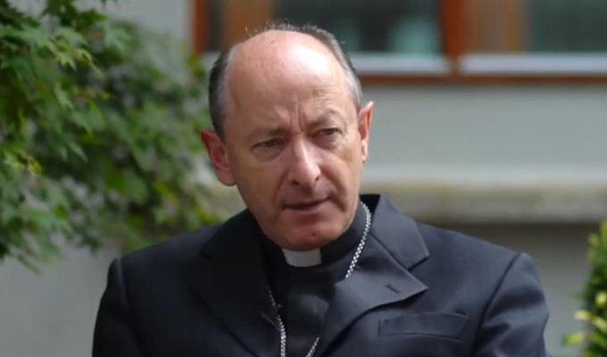 El obispo irlands responsable de las vocaciones advierte que acabar con el celibato no es la solucin