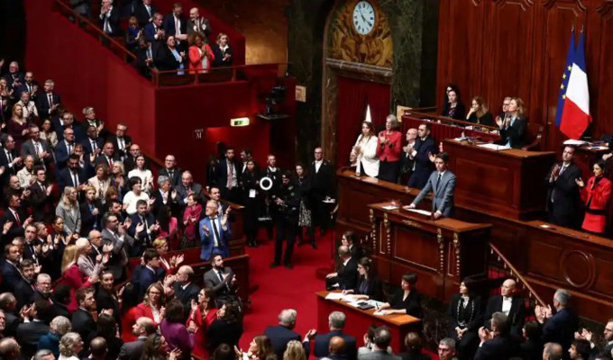 Matar al no nacido ya es un derecho constitucional en Francia