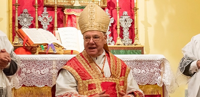 El cardenal Mller se une a los llamamientos a los obispos de Estados Unidos para que excomulguen a Biden