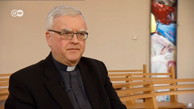 El arzobispo de Berln dice que no permitir sacerdotistas dificulta la evangelizacin