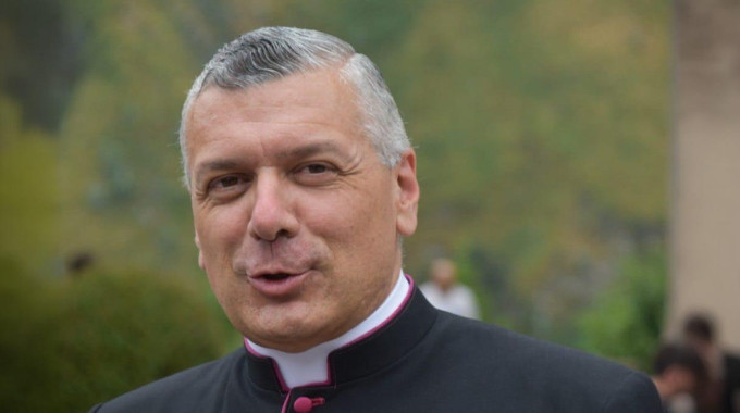 «El Papa no debe dar al mundo una Iglesia sin cruz» «El Papa no debe dar al mundo una Iglesia sin cruz»