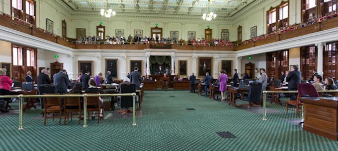 El Senado de Texas estrecha el cerco sobre las píldoras abortivas El Senado de Texas estrecha el cerco sobre las píldoras abortivas