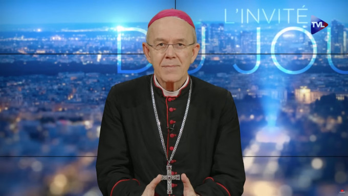 Mons. Schneider: «Debemos pedir la gracia de conservar la fe católica intacta hasta el final» Mons. Schneider: «Debemos pedir la gracia de conservar la fe católica intacta hasta el final»