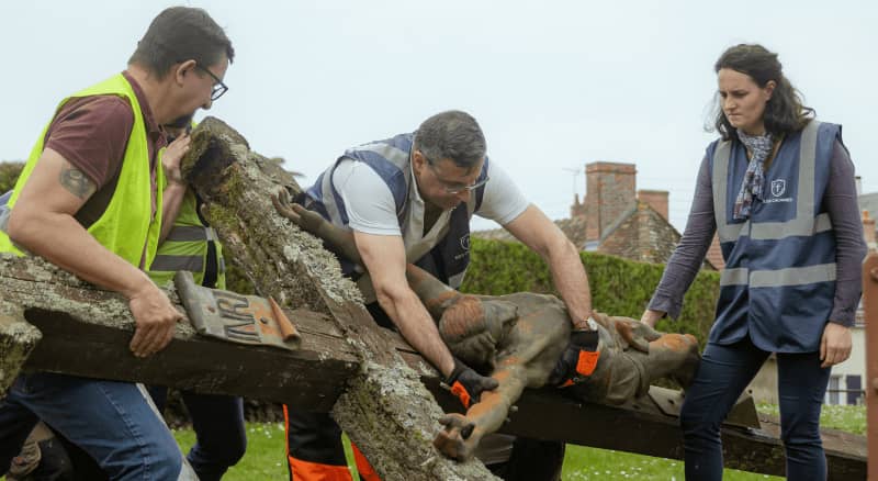 Salvando las cruces de Francia