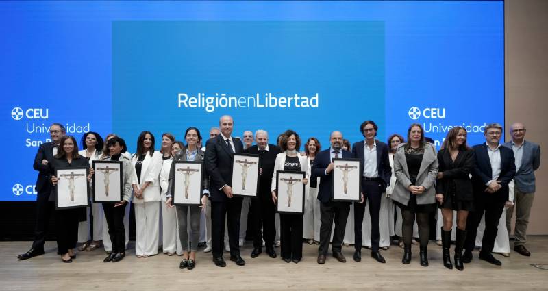 Premios Religión en Libertad 2025: Kiko Argüello, EWTN, Sanz Lovaine, IES San Mateo, Misericordia, Matina, Fertilitas Premios Religión en Libertad 2025: Kiko Argüello, EWTN, Sanz Lovaine, IES San Mateo, Misericordia, Matina, Fertilitas