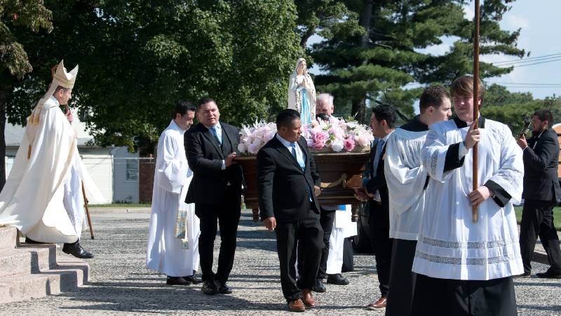 La dicesis de Bridgeport: aumento del 22% en la asistencia a misa desde 2022 y cifras rcord de seminaristas