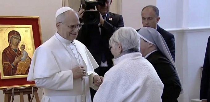 Len XIV visita a las Pequeas Hermanas de los Pobres en Estambul