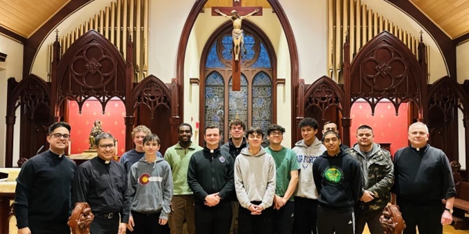 Sons of Thunder: un club que ensea a jvenes a ser hombres catlicos