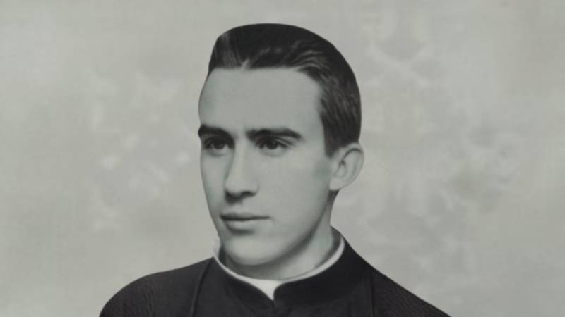El Papa aprueba la beatificaci�n de once seminaristas m�rtires espa�oles y del empresario argentino Enrique Shaw