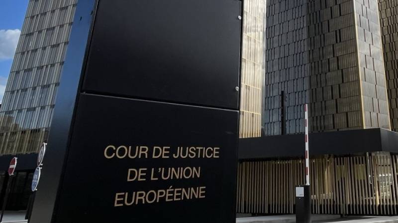 Los obispos europeos critican la sentencia del Tribunal Europeo: el matrimonio es la unin entre un hombre y una mujer