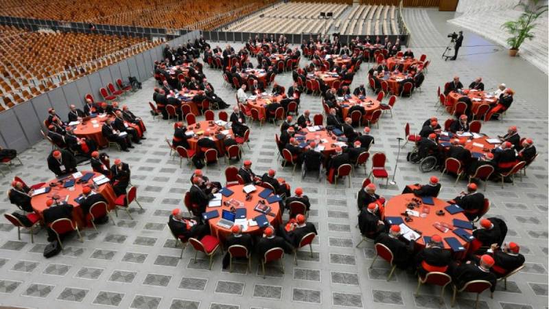 La liturgia se queda fuera de los trabajos del consistorio