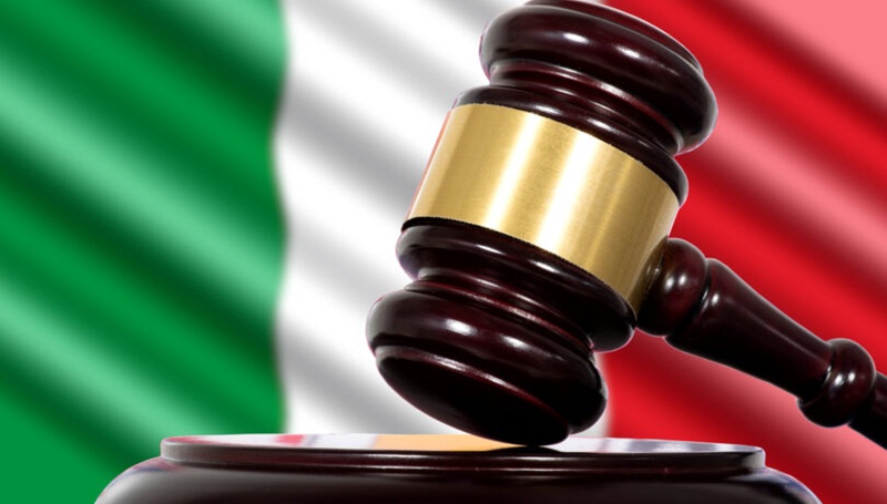 Jueces italianos imponen una �triple paternidad� homosexual