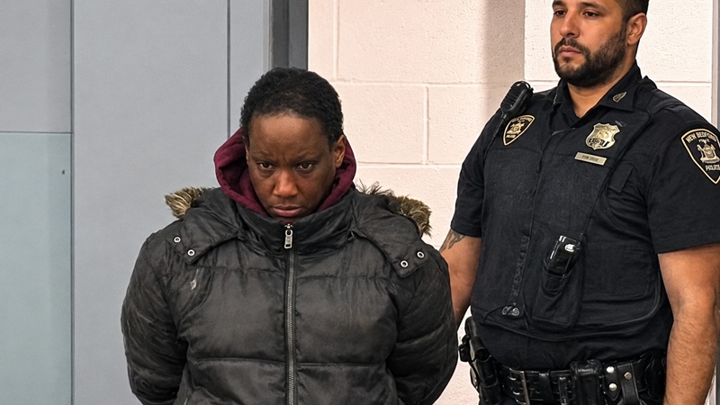 Detenida la mujer que decapit� la estatua del Sagrado Coraz�n en una parroquia de Long Island