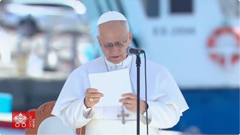 Le�n XIV denuncia desde Canarias el �cementerio sin l�pidas� del Atl�ntico y reivindica el derecho a no emigrar