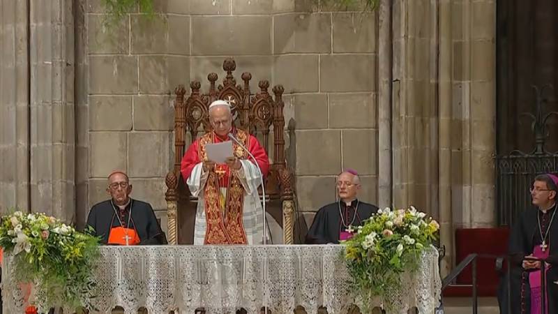 Le�n XIV pide ser �testigos y profetas de unidad� en su primera homil�a en Barcelona