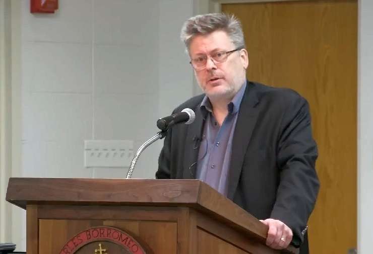 Edward Feser defiende las ense�anzas de Le�n XIV sobre la guerra justa
