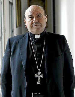 El arzobispo de Zaragoza dice que «ni hablar del peluquín» a la posible expropiación de los Bienes de la Franja
